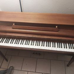  Free Piano 