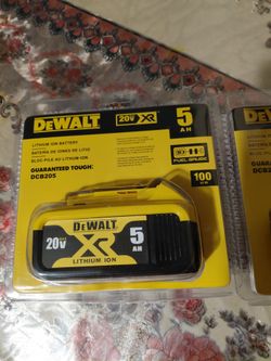 Dewalt 20V Max XR 5.0Ah Lithium Ion Battery