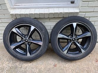 18" Ford Mustang OEM Alloy Wheels 