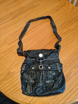 Crossbody purse