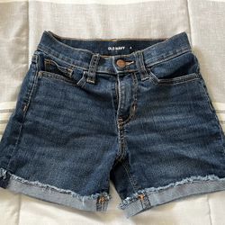 Girls High Rise Shorts Size 8