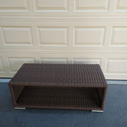 Outdoor patio wicker coffee table new