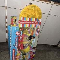 Tunnel round ball pit