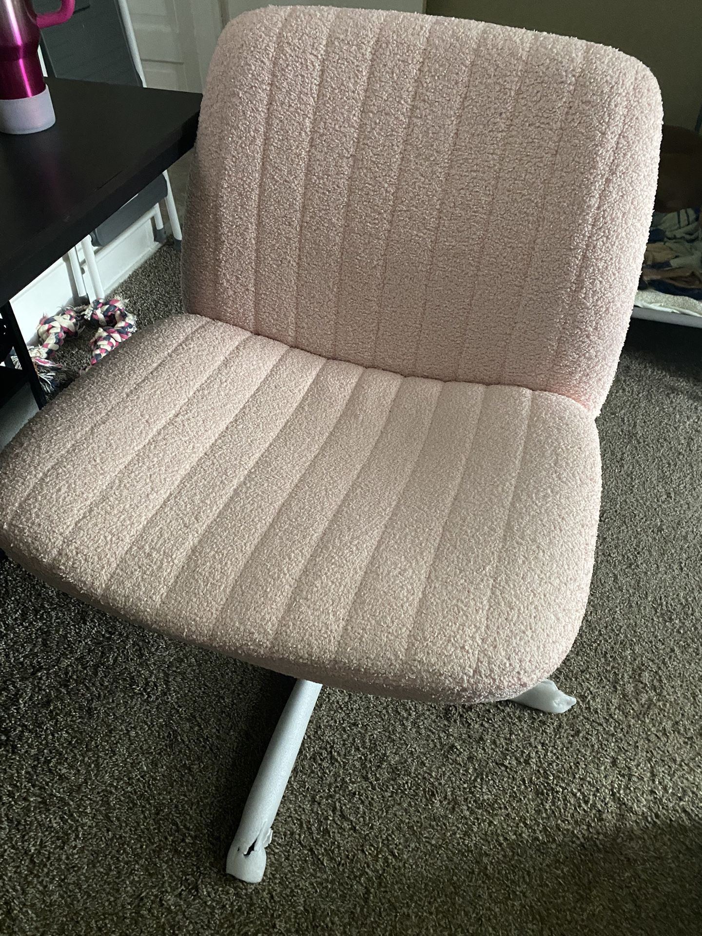 Pink Sherpa Wide Bottom Desk Chair $40 OBO