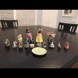 Disney Figurines!! Like New