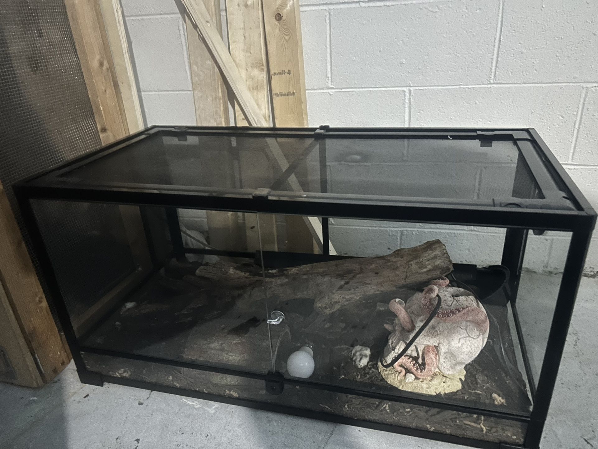 60 gallon front opening screen lid tank/enclosure