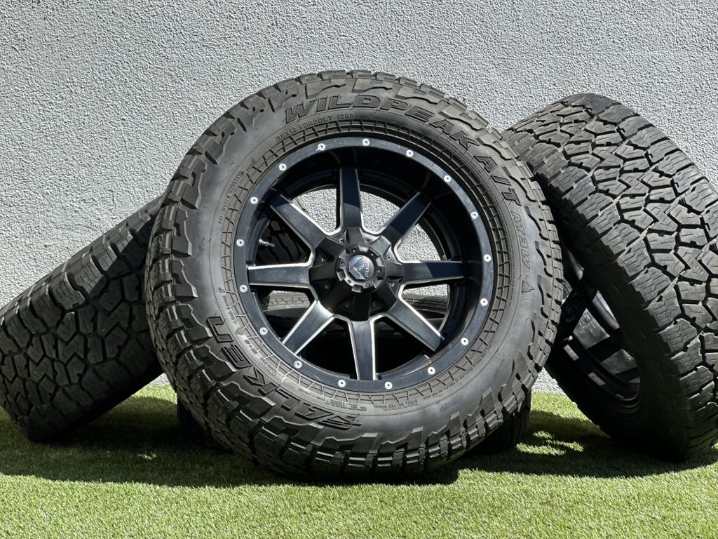 Black 20” Fuel wheels 5x5.5 rims 1500 Dodge Ram 35x12.50R20 Falken Tires A/T 5x150 Tundra Toyota