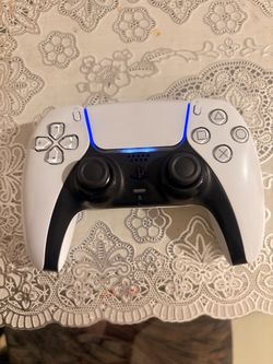 PlayStation 5 controller