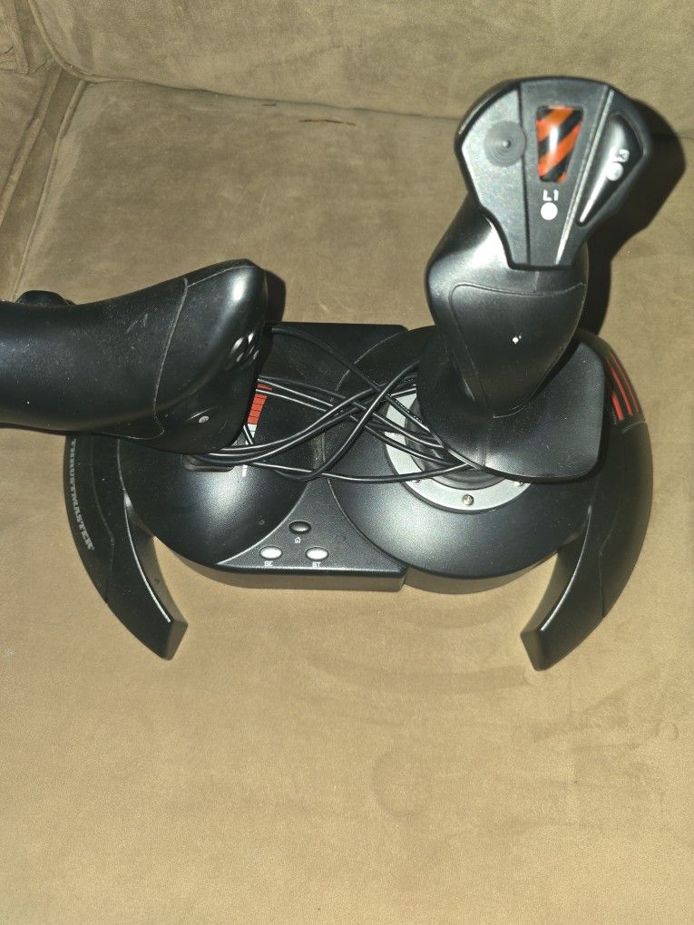 Flight Stick + Rudder Pedals
