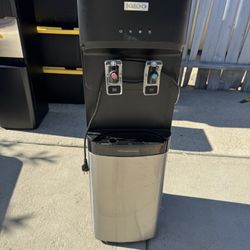 Water Dispenser