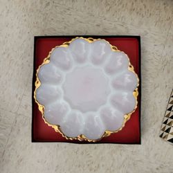 Vintage Anchor Hocking White Milk Glass Deviled Egg Plate Scalloped Gold Trim