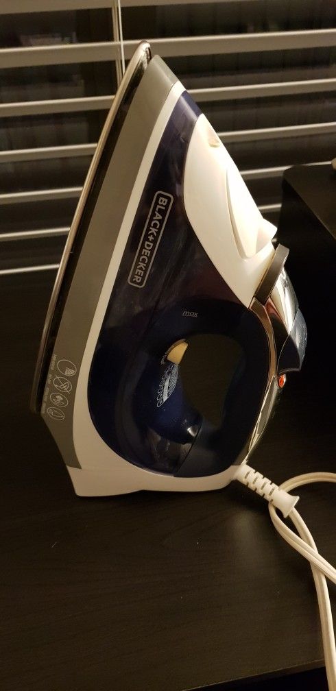 Black & Decker iron For Clothes