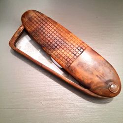 Vintage 1940's Edroy Bakelite Fold Out Magnifying Glass Reader Pocket Clip Brown USA-Made...SUPER RARE!...Asking $25.00