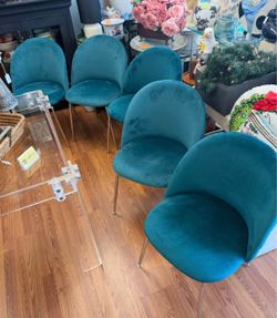 Set of 5 McLayf Turquoise Curved Back Velvet Chairs