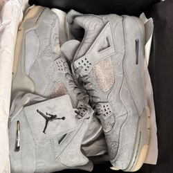 Jordan 4s