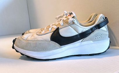 Nike Waffle debut Women’s shoes size 8.5