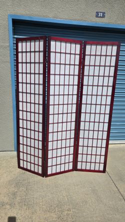 Alex 70" fold tall screen