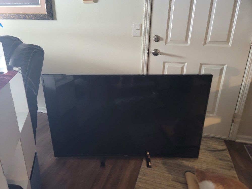 55" Sanyo Tv