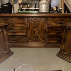 3 Piece Set - Dresser And 2 Night Stands 