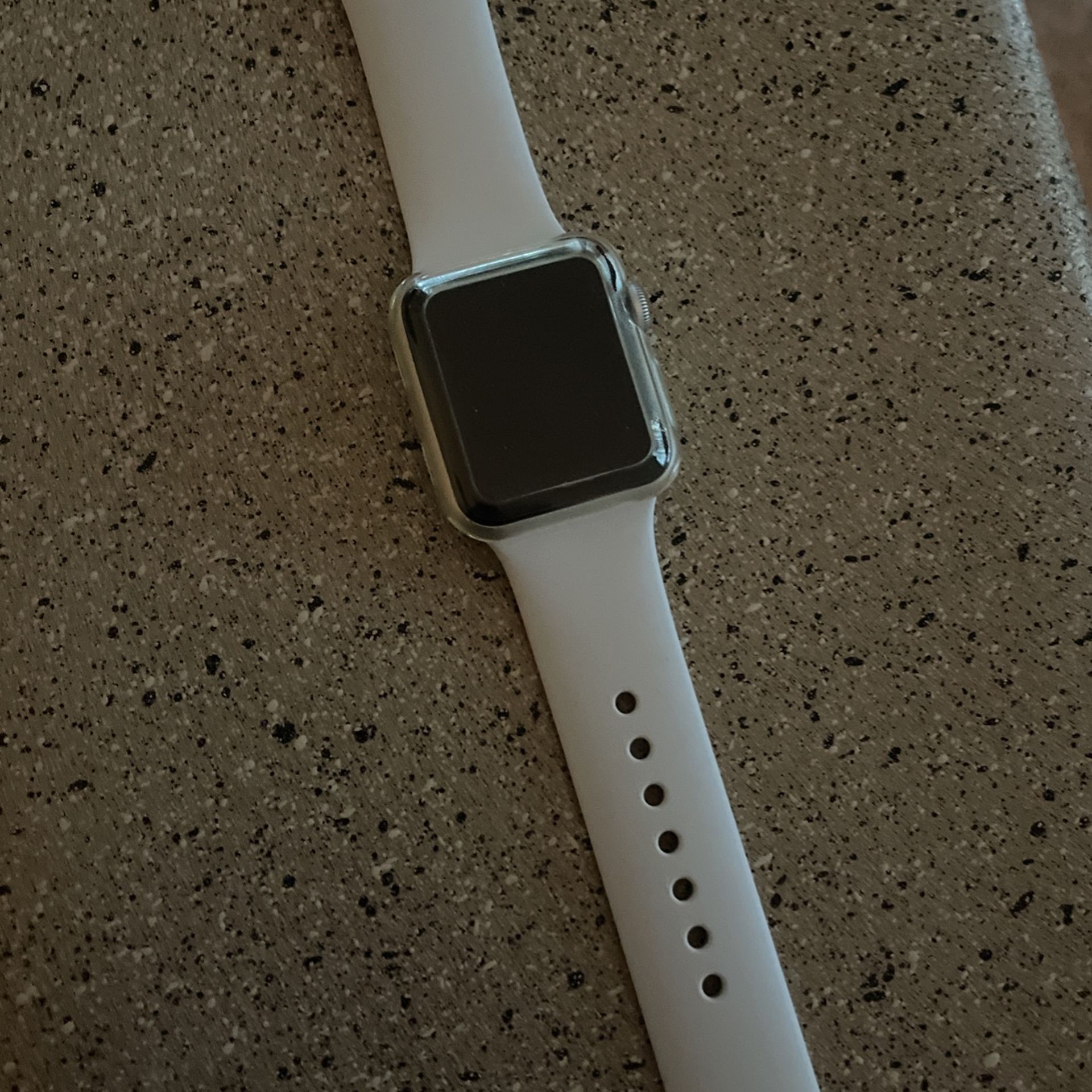 Apple Watch Series 3 Space White Aluminum 38mm Black Sport Model A1858. Wearables