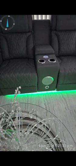 Juego reclinable,con luces,con Bluetooth  y spike, nuevo con su etiqueta,gris oscuro