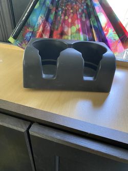 2005 Chevy Colarado Extreme Back Seat Cup holder. 25.00