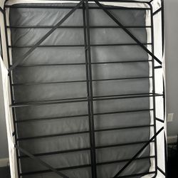 Queen Sized Metal Box Spring Frame