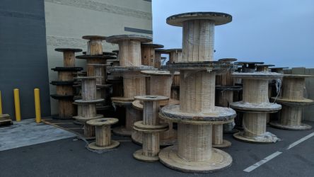 Reels/spools