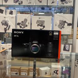Sony A7iii With 28-70mm Lens 