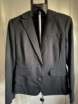 Banana Republic Women’s Navy Pinstripe Suit - Size 6