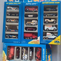 Hot Wheels From 1995 And 1996 Four 5 Packs Of Cars Unopened