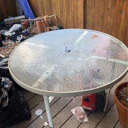 Round Glass outdoor Table