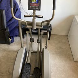 Best Fitness E1 Center Drive Elliptical Machine 