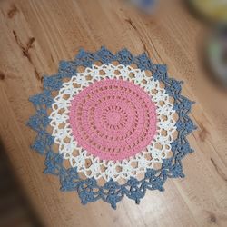 Handmade Tricolor Circle Doily