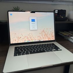 2023 MacBook Air 15 Inch M2 - 1TB Storage - 16GB Memory w/ Case
