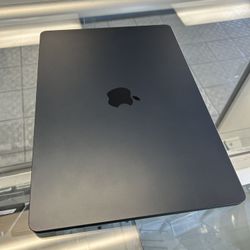 MacBook Air 15 2023 M2 8GB