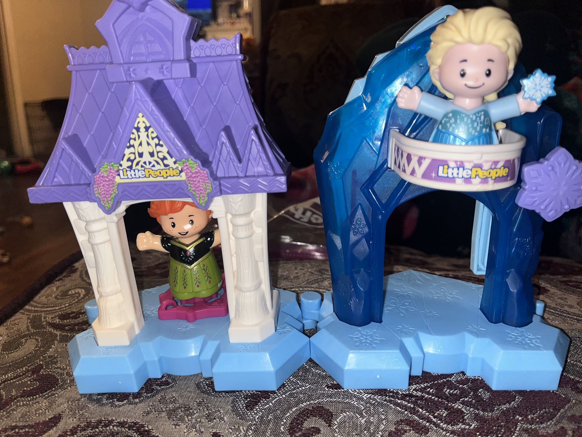 Fisher Price Little People Elsa And Anna
