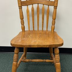 Solid wood dining chair 