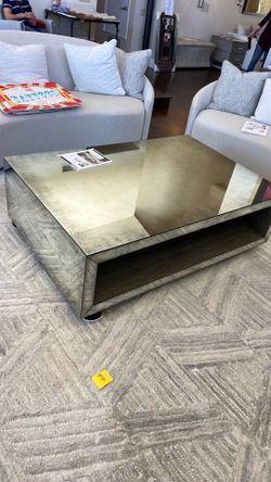 Living Room Cocktail table