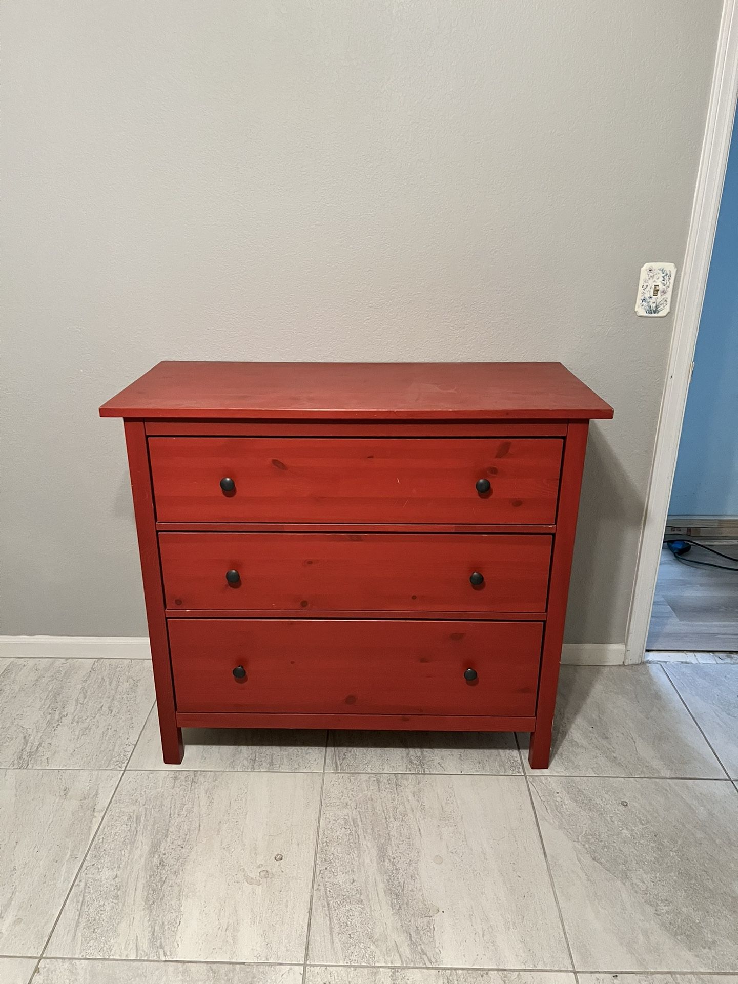 Dresser 