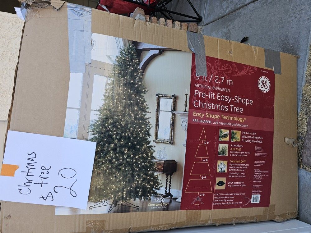 9ft Xmas Tree 