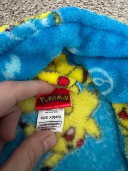 Pokémon Robe