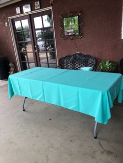 Tablecloths For Sale / Manteles De Venta