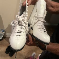 Skates