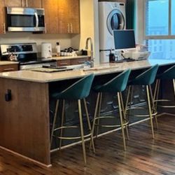 Tufted Velvet Bar Stools