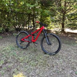 2023 Norco Sight Youth 27.5 Mountain Bike