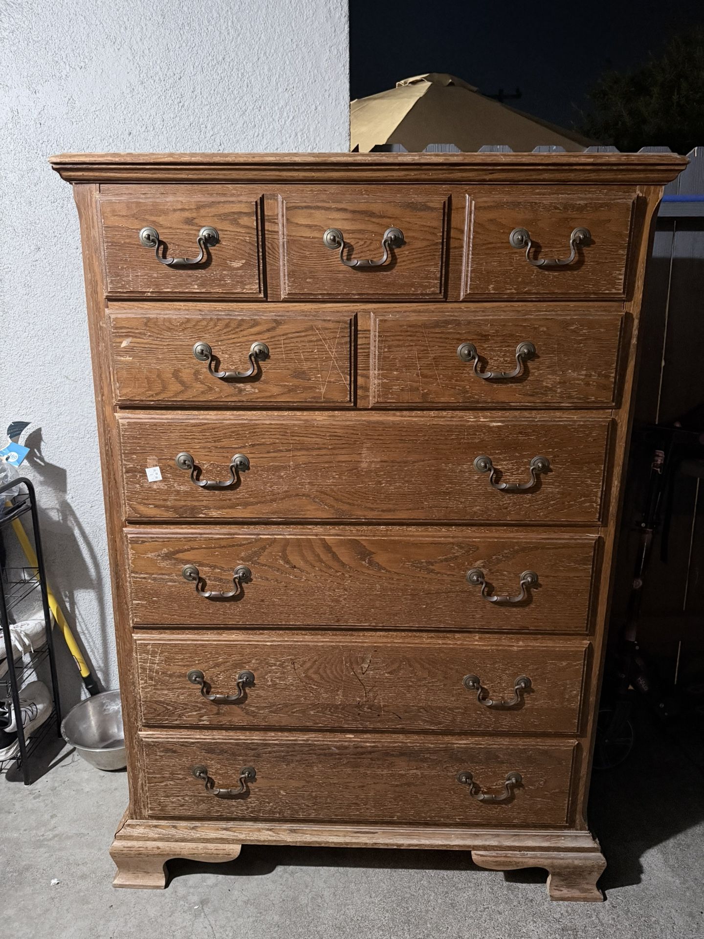 Dresser