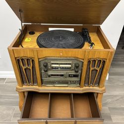 American Heritage Vintage Look Stereo