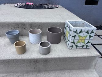 6 planters (plant pots)