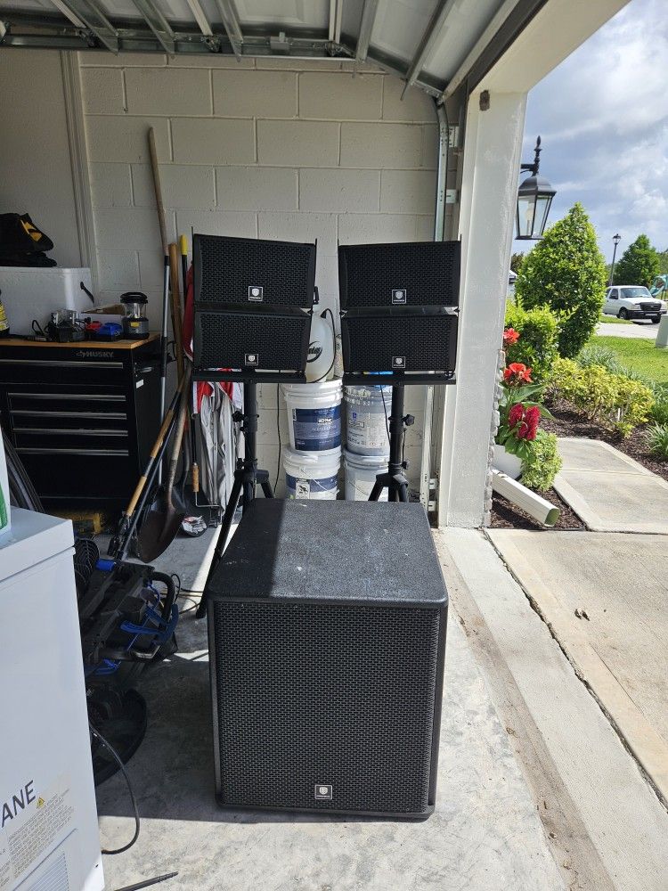 Proreck PA Speaker System